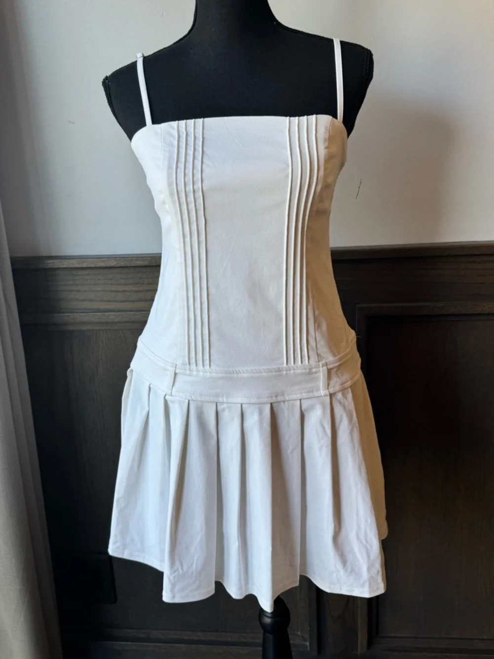 Wild fable White Spaghetti Strap Pleated Sundress tennis prep NWT medium - Picture 1 of 7